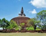Polonnaruwa and Minneriya Day Tour from Kandy