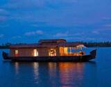 Munnar & Alleppey Houseboat Honeymoon - 3 Nights/ 4 Days